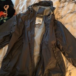 Women’s rain jacket
